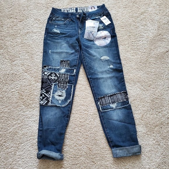 Charlotte Russe Denim - Charlotte Russe Vintage Reunion Patch Jeans